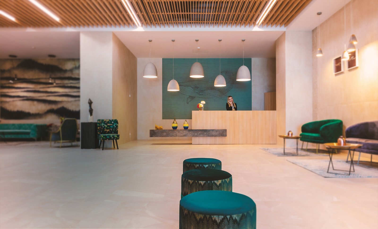 das marina hotel interior